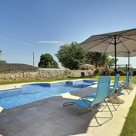 Villa Villa Orbanici